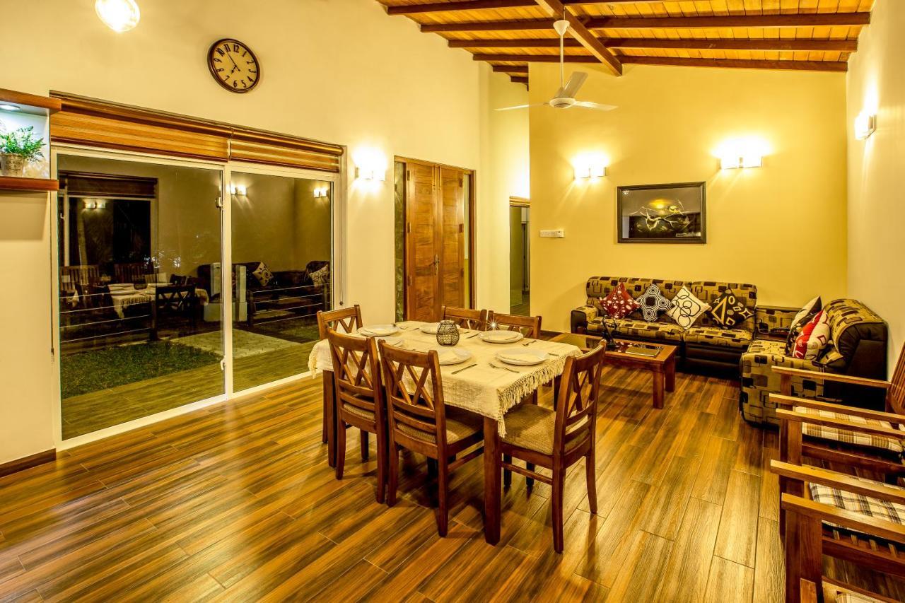 Temple Pond Villa Colombo Пилияндала Экстерьер фото